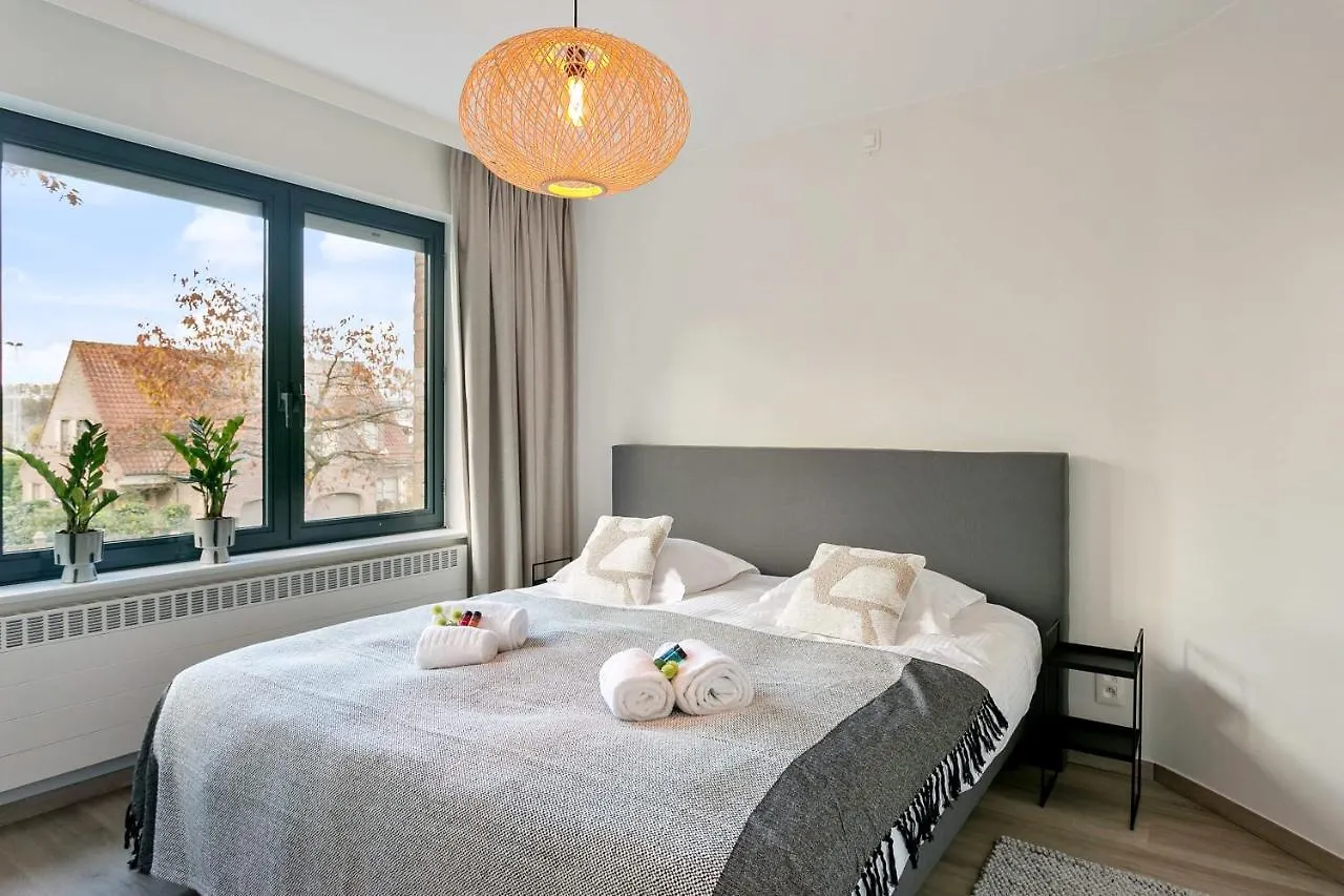 別荘 Spacious And Beautifully Renovated Town Houseブルージュ ベルギー